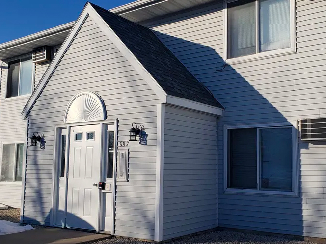 687 Wood Violet Lane #1