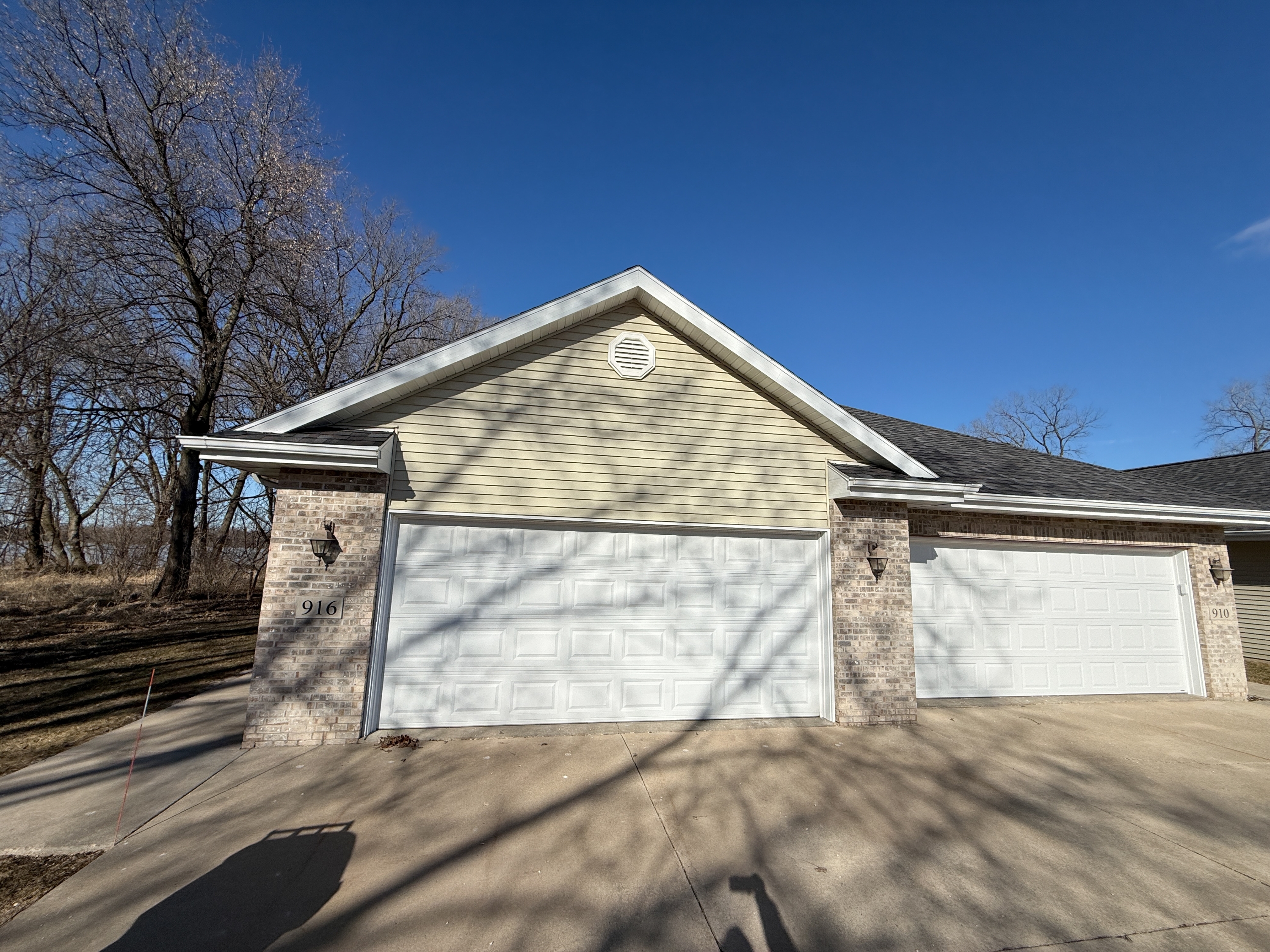 916 Waters Edge Court - 1